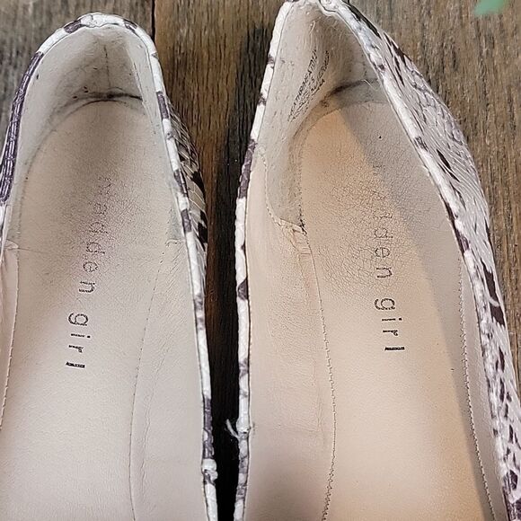 Madden girl Heather snakeskin print flats Size 7.5 - Picture 3 of 10
